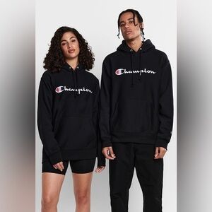 Women’s like new Champion Hoodie Black Size Medium​​​​​​​​​​​​​​​​